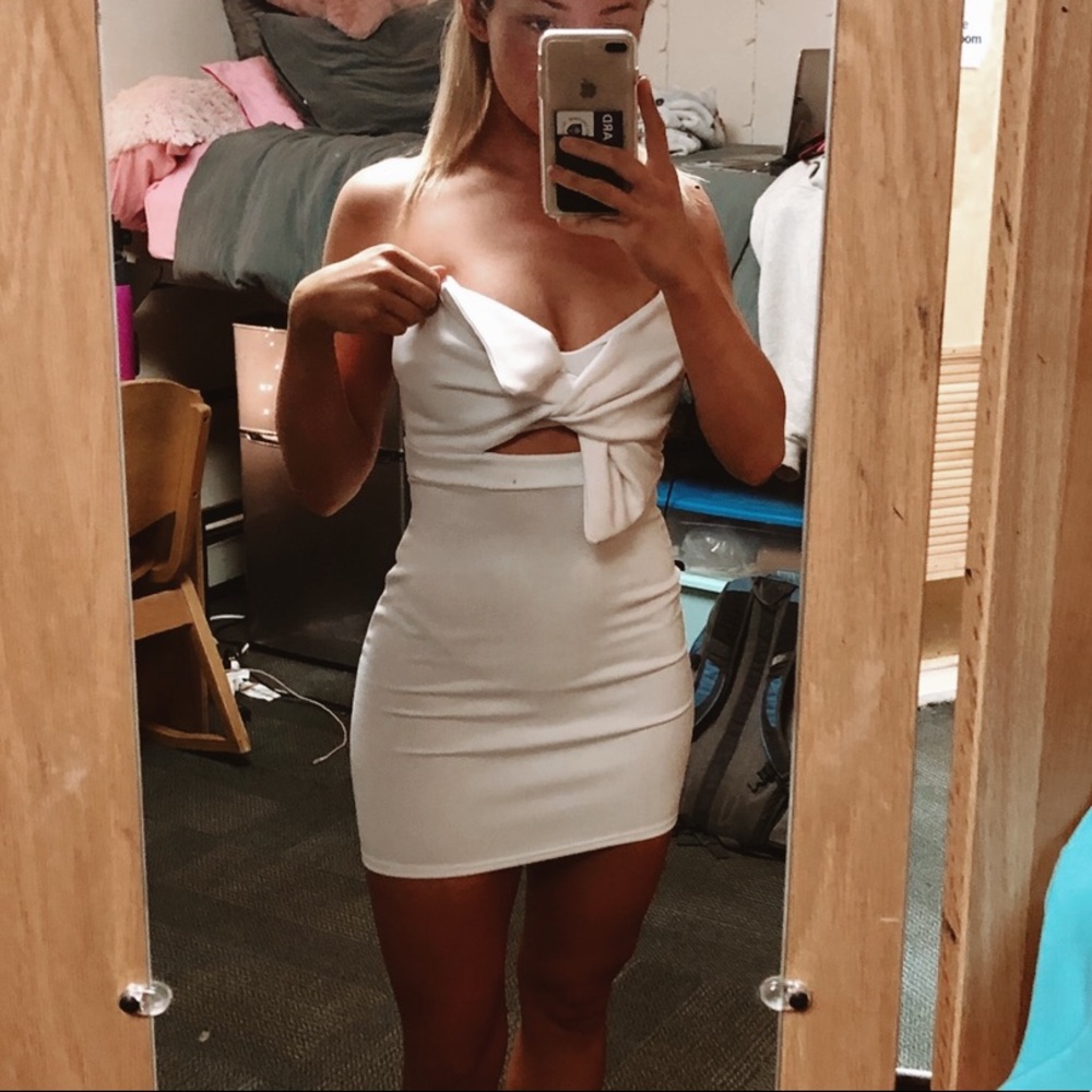 Pretty Little Thing White Bodycon Dress